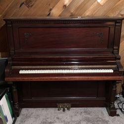 Star Upright Piano 1930s