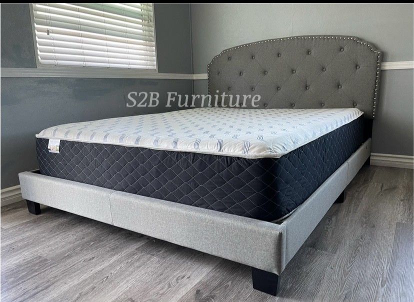 Queenn Grey Button With Orthopedic Matres!!!