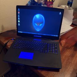 Alienware 17 2014