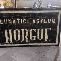 Halloween Decor 