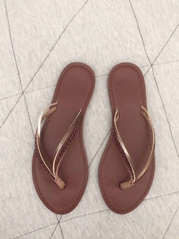 Hollister Flip Flops