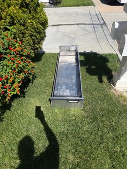 DiamondBack Cross Bin 8 – Toyota Tundra – $175 OBO