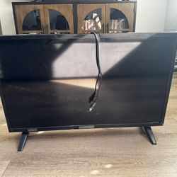 32 Inch Insignia Smart TV