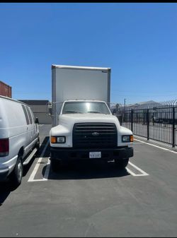 1998 ford F700 box truck. 118K+miles. Not working now. The engine has just been refurbished. Several lines were burned. So can't work. Due to the clos