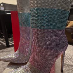 Akira bling booties Sz 9