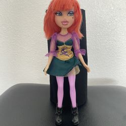 Bratz Masquerade Finora Halloween Witch Orange Hair Original Outfit Dressed Doll