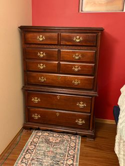 Chest of Dresser Drawers, solid wood