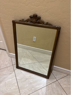 Antique Gold Gilt Victorian Mirror 22x30