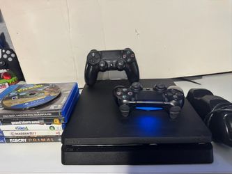 PlayStation 4 slim bundle