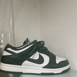 Varsity Green Nike Dunk Size 9.5