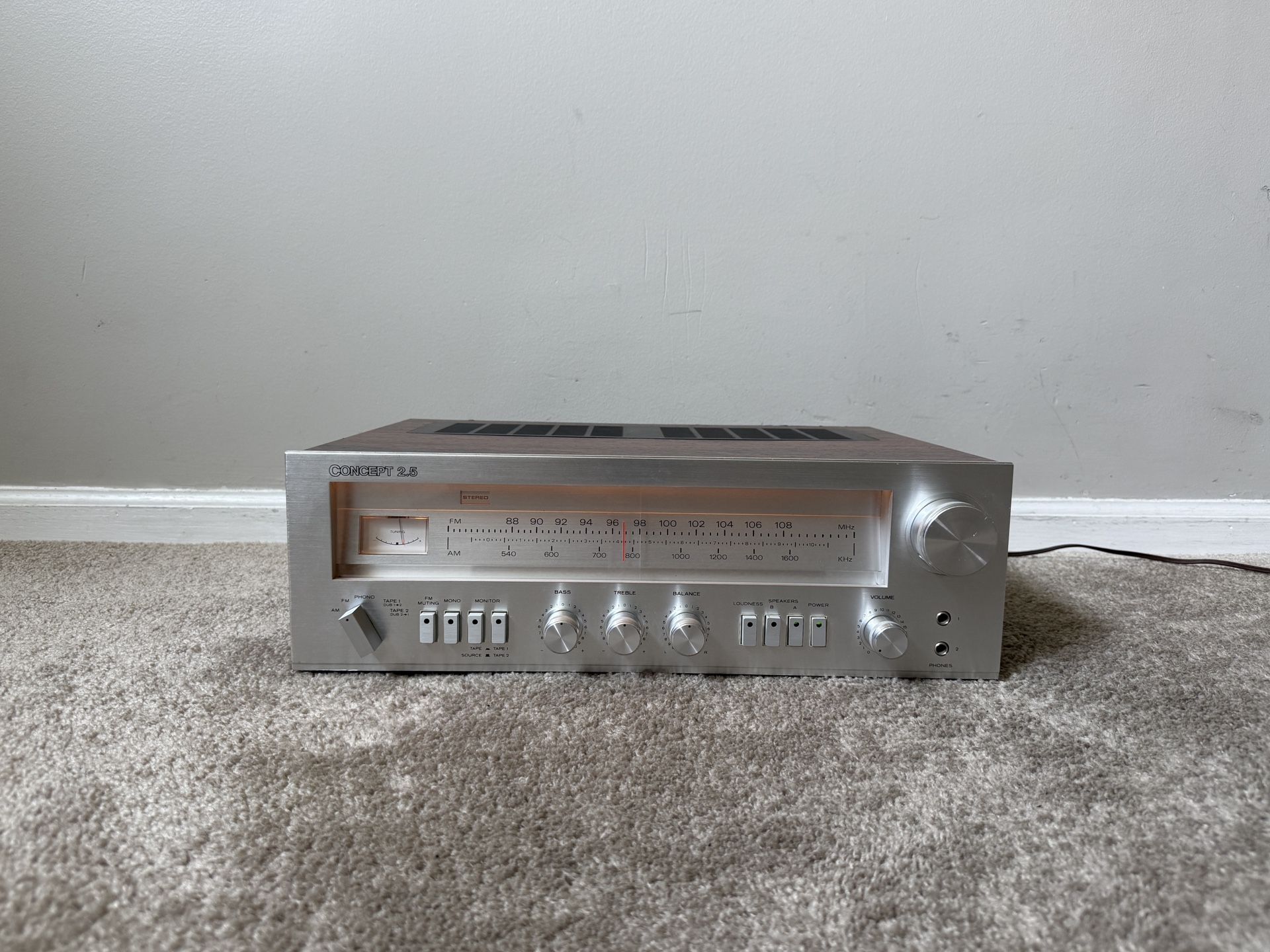 Concept 2.5 Home Stereo Audio Vintage Receiver