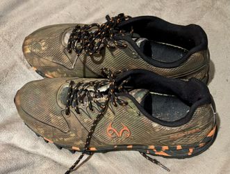 Real tree Size 10.5 Sneakers