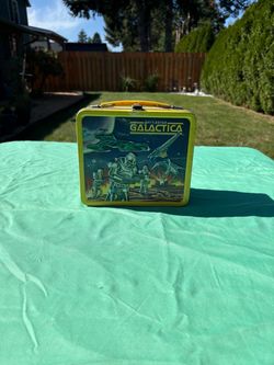 Vintage Battlestar Galactica Lunchbox w/Thermos