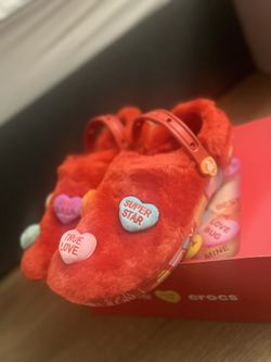 Classic SweetHearts Crocs 