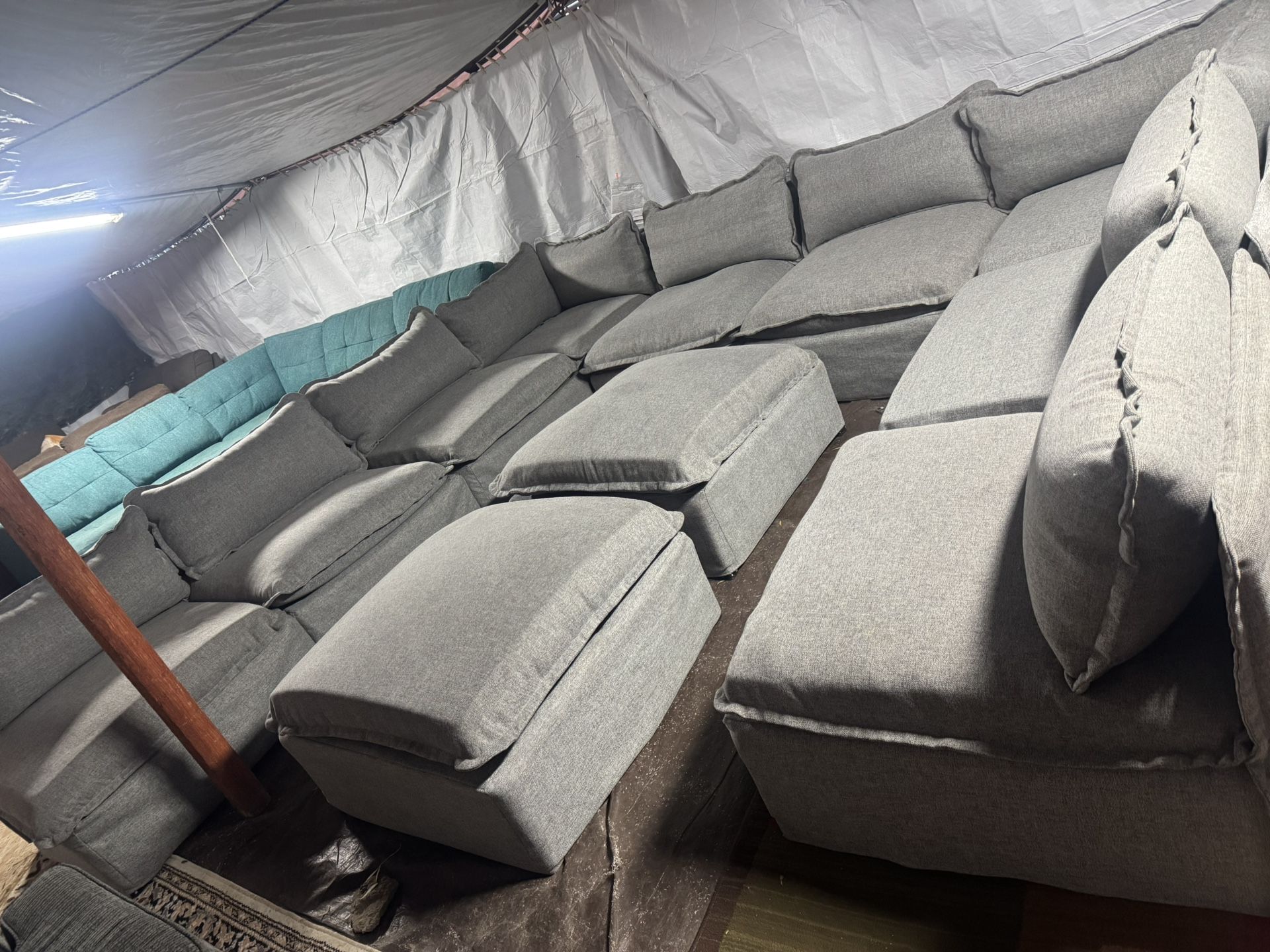 11 Piece Couch Very Large You Can Rearrange It All Different Ways As It Is Separate Pieces We Sell All The Time Delivery $40 Local
