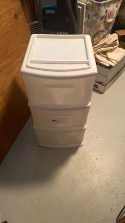 Plastic draw