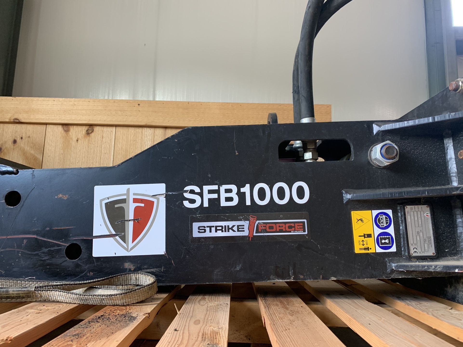 PALADIN Strike Force SFB 1000 Hydraulic Hammer