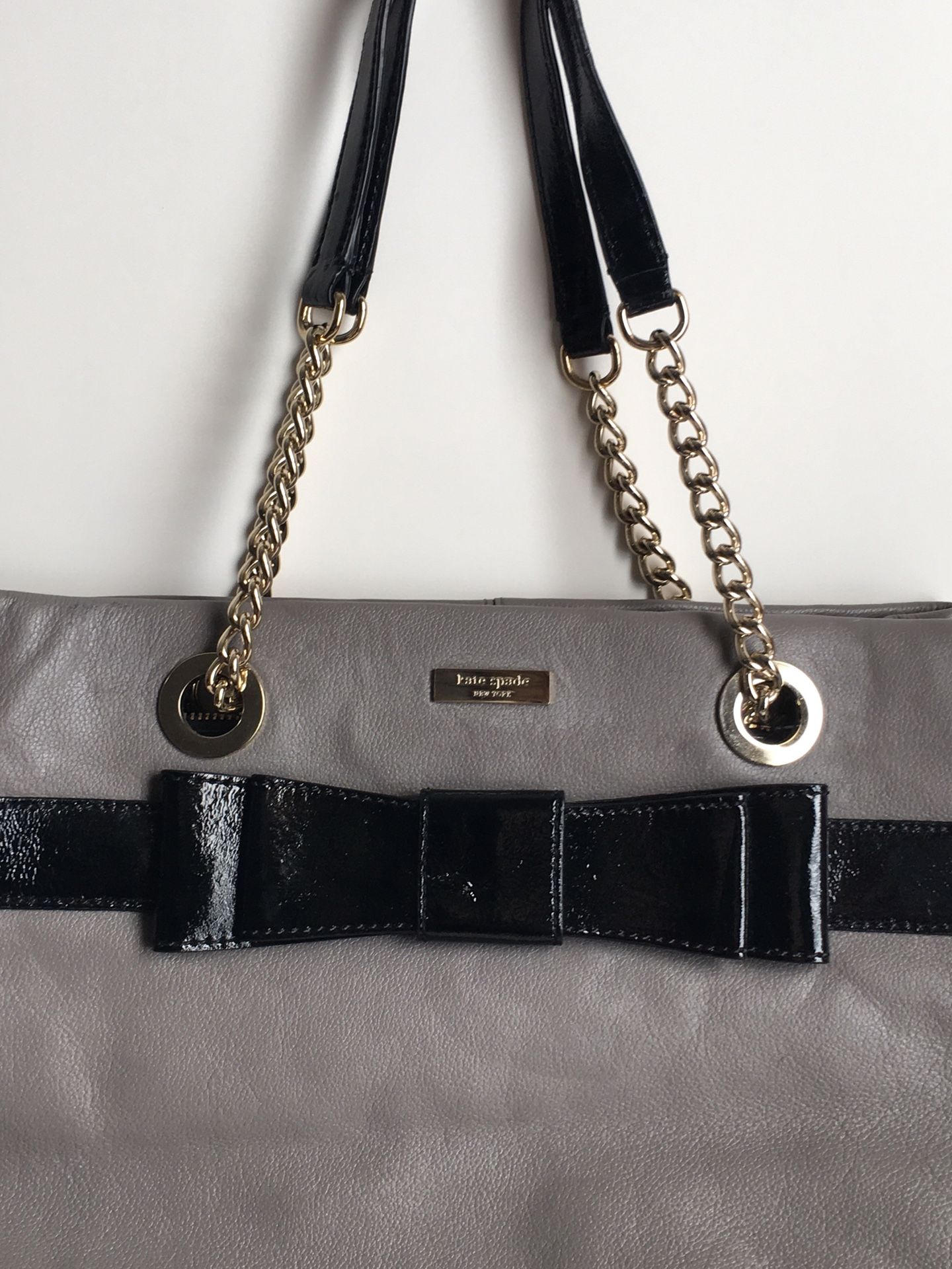 KATE SPADE NEW YORK BEAUTIFUL  LADIES HANDBAG ⭐️⭐️⭐️⭐️⭐️VINTAGE WOMENS LEATHER PAUSE HANDBAG 