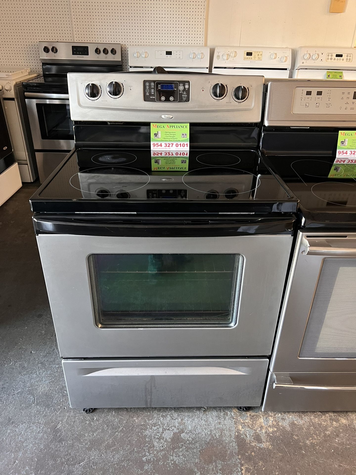 Stainless Steel Flat Top Stoves Working Good Clean