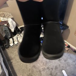 Uggs Boot W10