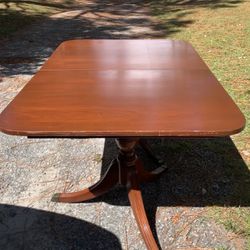 Dining table double pedestal  REDUCED  $125
