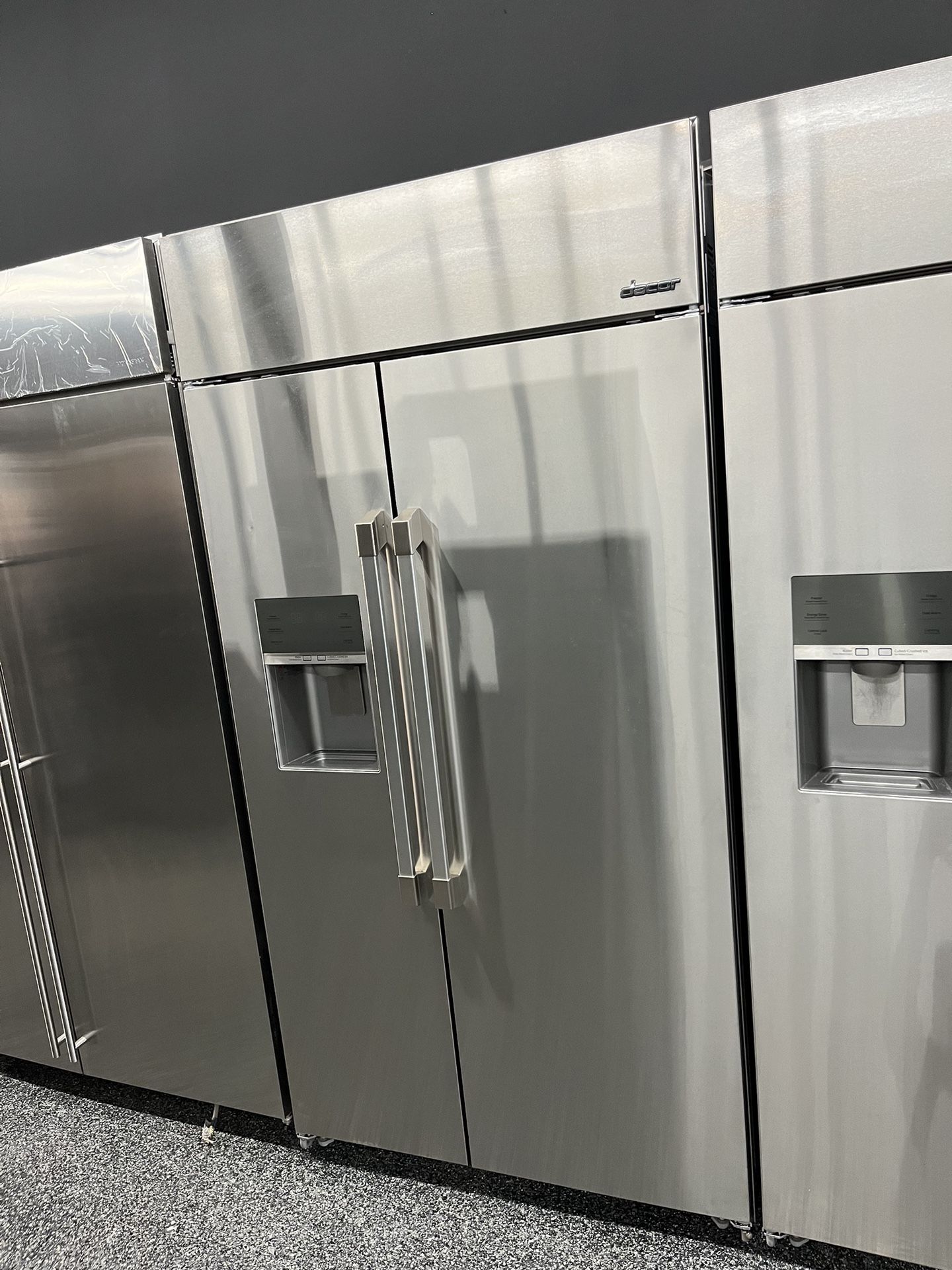 Dacor Built In Side By Side 42 Inch Refrigerator LED Lighting