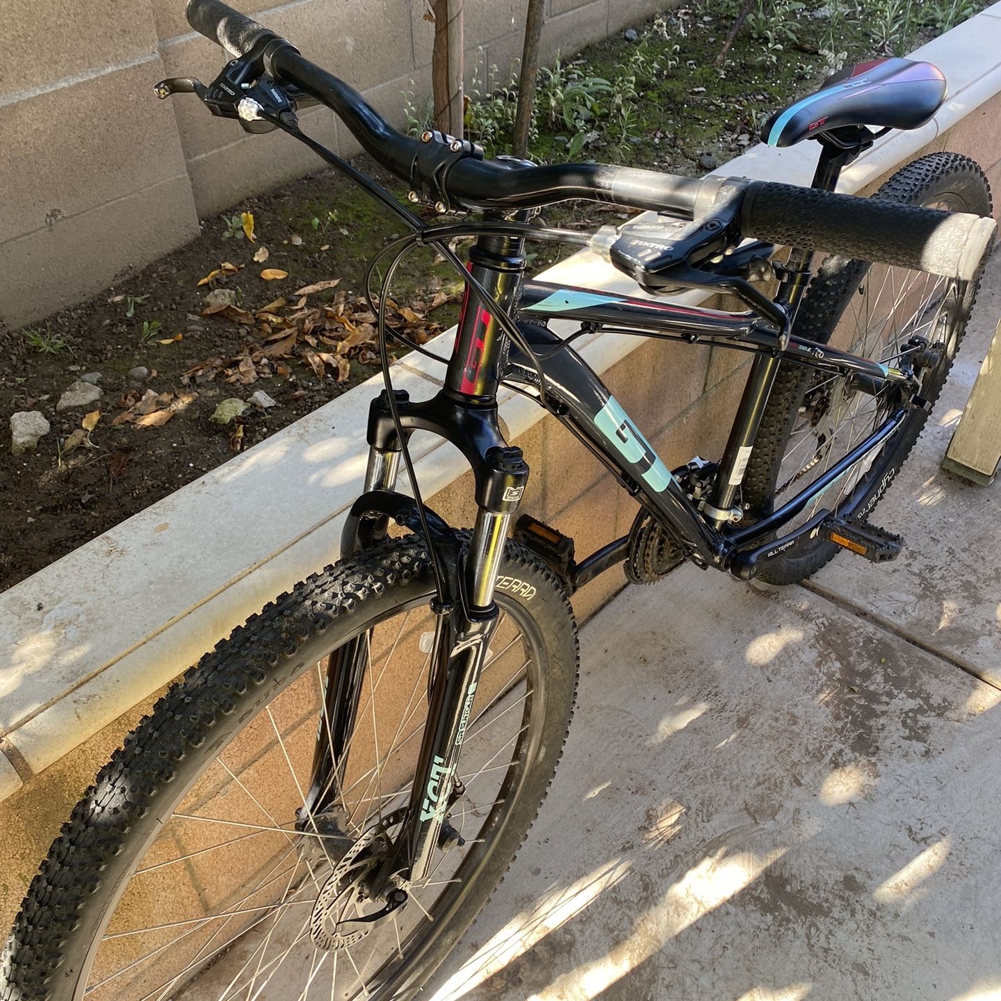 GT Laguna Pro Hardtail 27.5 MTB Bike Small for Sale in Westminster CA OfferUp