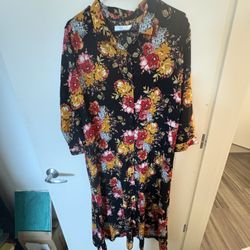 Cute Flowery Dress Size XL