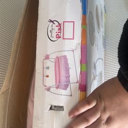 Baby Girl Bassinet 