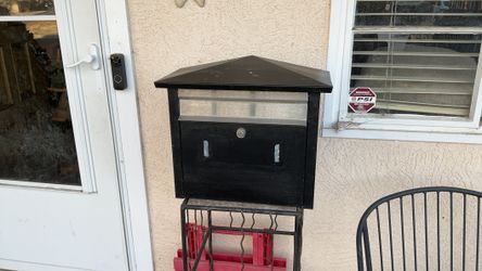 Drop box/Mailbox