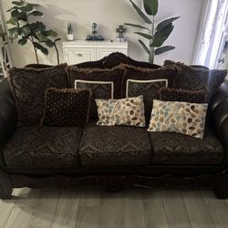 Couches  With Coffee Table And Side Tables 