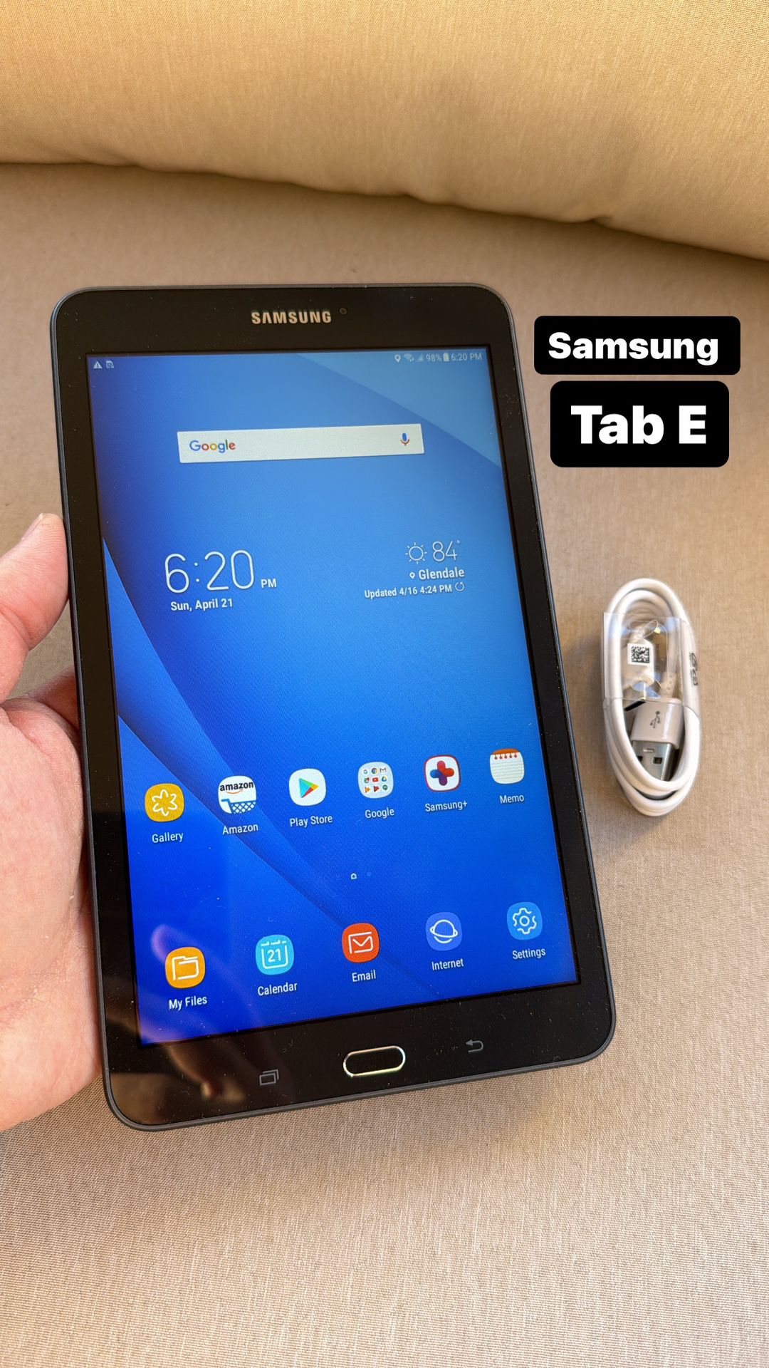 Samsung Tab E. Like New!