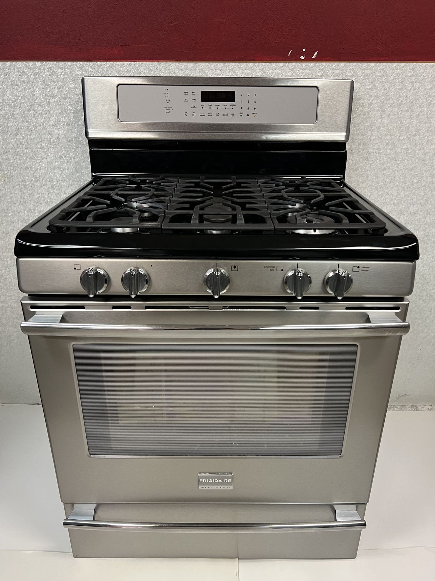 Stove Gas Frigidaire 5 Burners