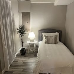 Twin Bed 