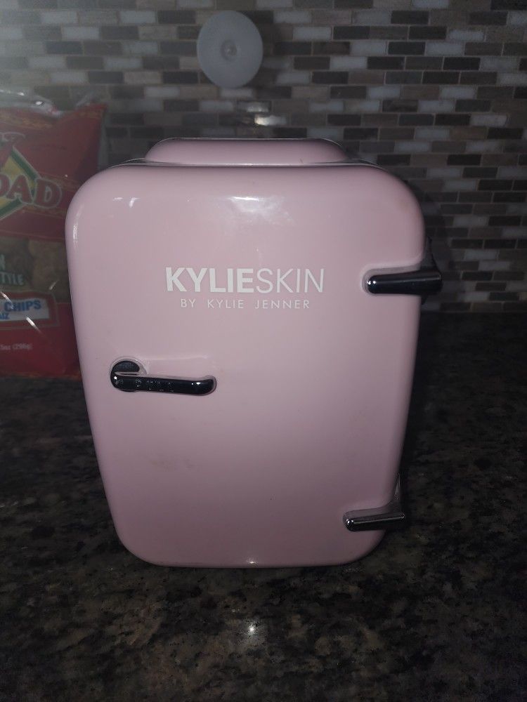 Kylie Mini Fridge