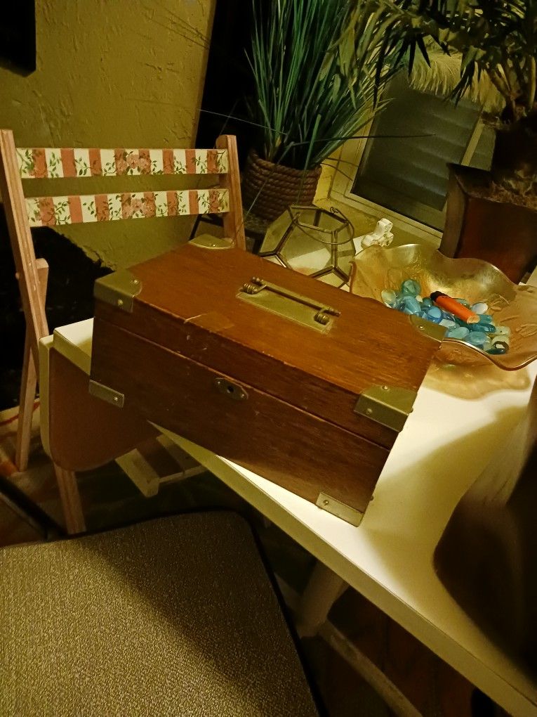 Nice Old But Nice Wood Box 5 No Less Lots See My Post Go Look