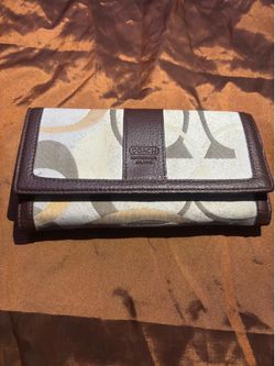 Coach wallet