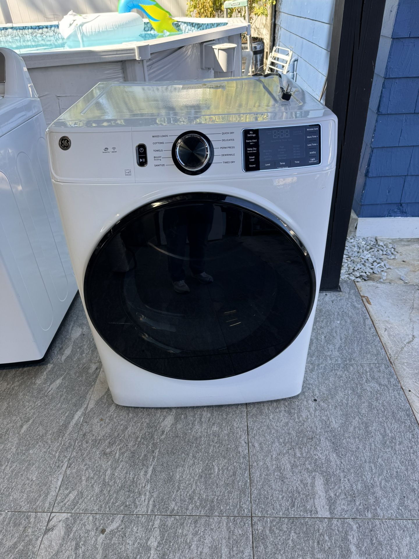 GE Profile Gas Dryer 7.8 Cubic Feet Like New Working Perfect Clean One Receipt For 90 Days Warranty