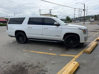 Cadillac Escalade ESV