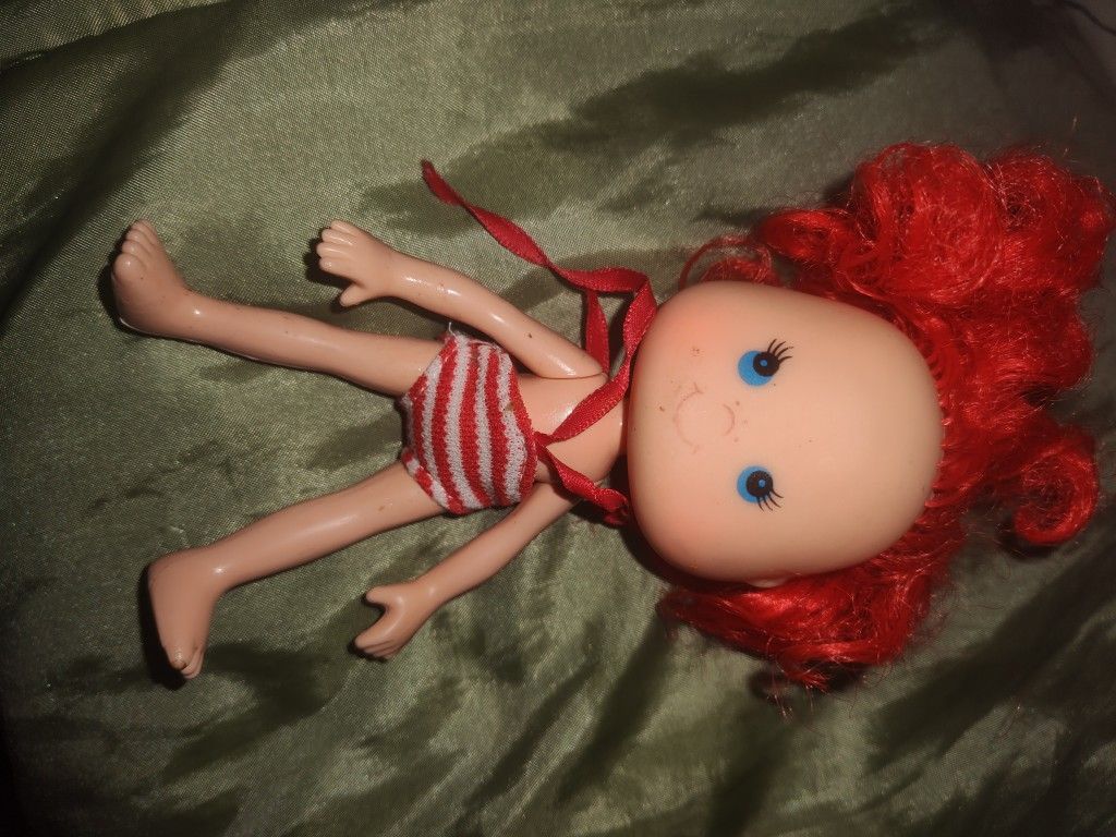 Vintage Strawberry Shortcake Doll