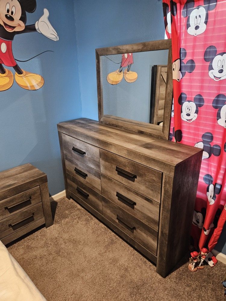 Bedroom Set