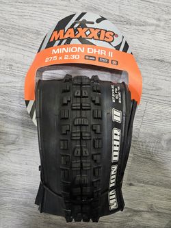 Maxxis Minion DHR II 27.5 X 2.3 3C Maxx Terra DD Double Down