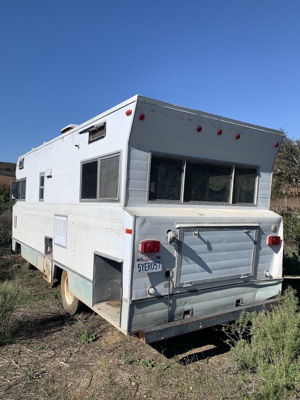 Old Winnebago RV Trailer for Sale in Fallbrook, CA OfferUp