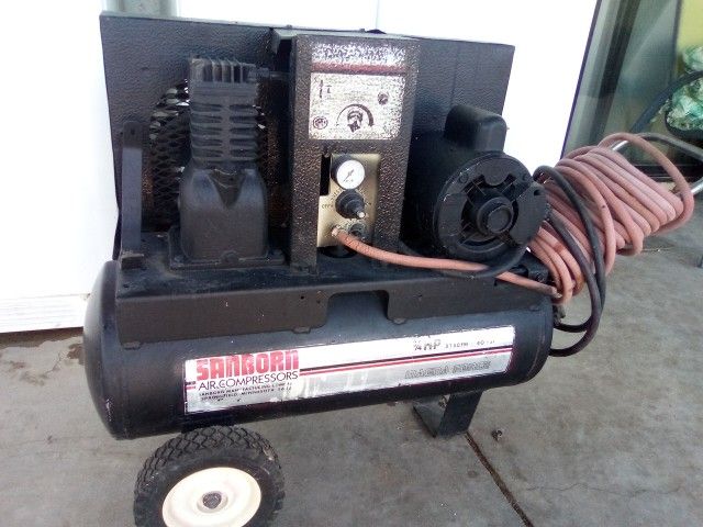 Air Compressor Works Great $Air Compressor Works Great $85