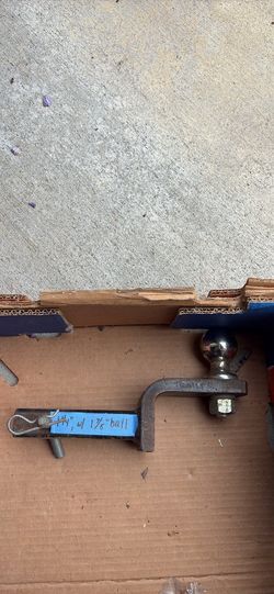 1  1/4” hitch with 1 7/8” ball
