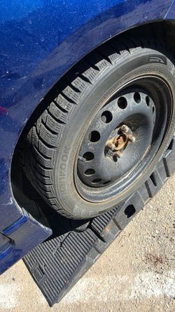 195/55/16 tire and rim 4x100