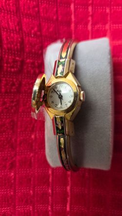 Vintage Swiss Majestine Mechanical Lady's Watch