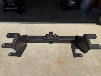 CURT Class 5 Hitch