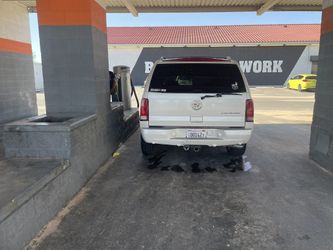 2005 Cadillac Escalade
