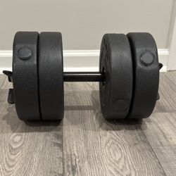 1 Barbell With 4 7.5lb Dumbbells & 2 Spring Clip Collars 